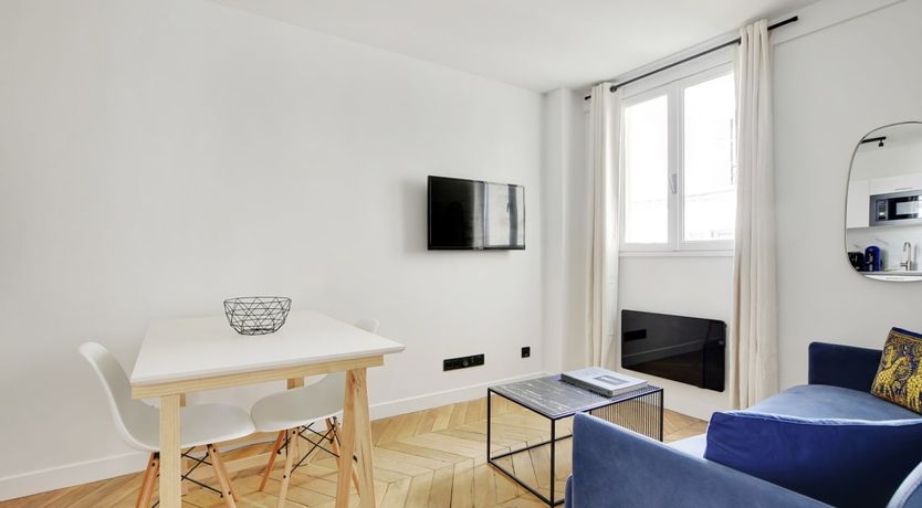 Photo of Picnic at the Champs De Mars