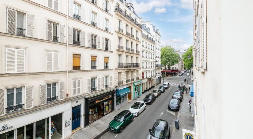Photo of Picnic at the Champs De Mars