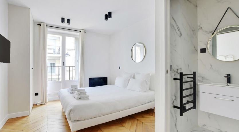 Photo of Picnic at the Champs De Mars