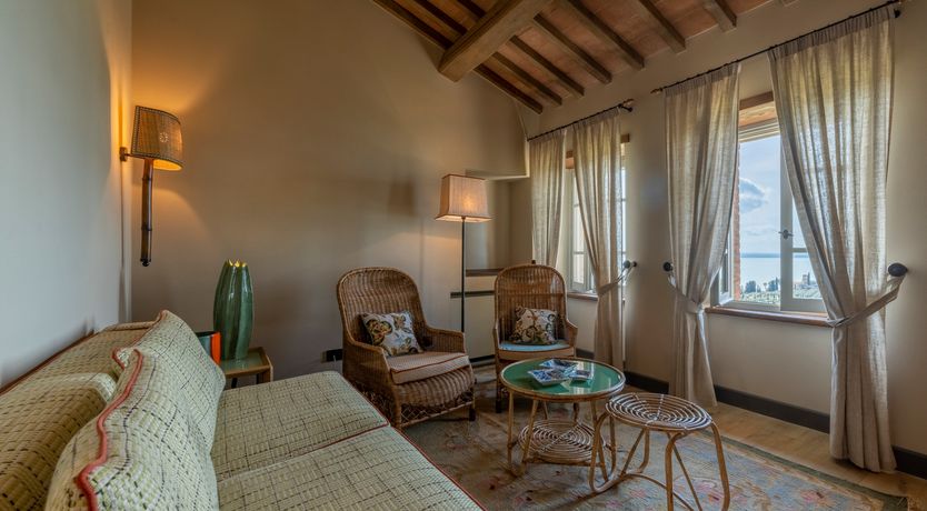 Photo of Lake View Haven