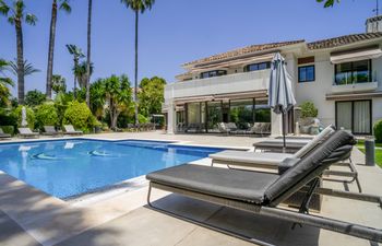 Pueblo Libre Holiday Home