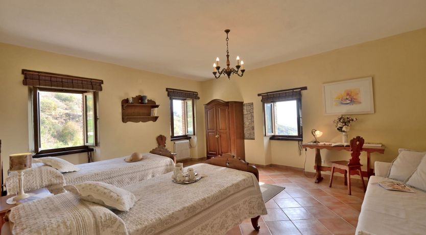 Photo of Roses of Chianti