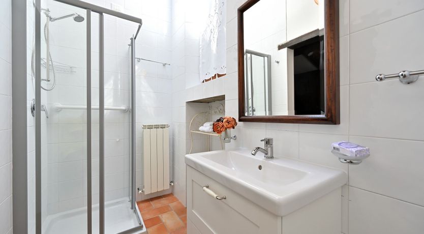 Photo of Roses of Chianti