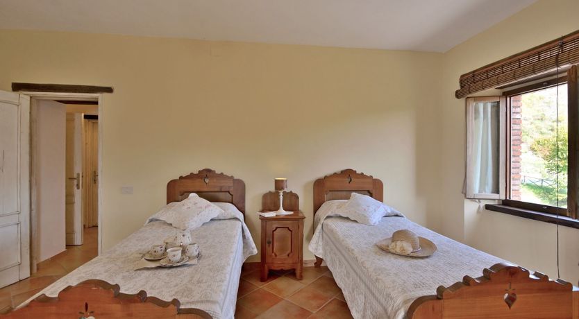 Photo of Roses of Chianti