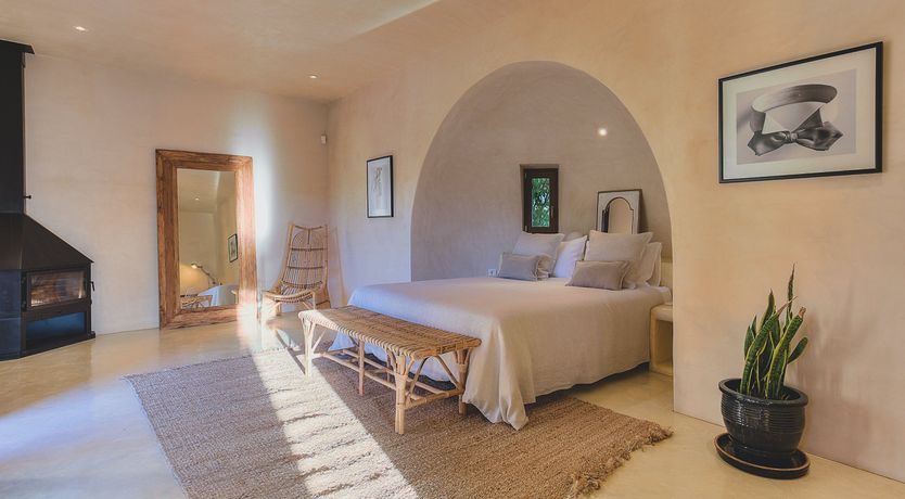 Photo of Piano & A View