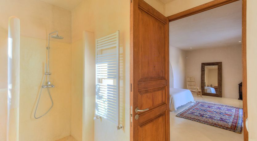 Photo of Piano & A View