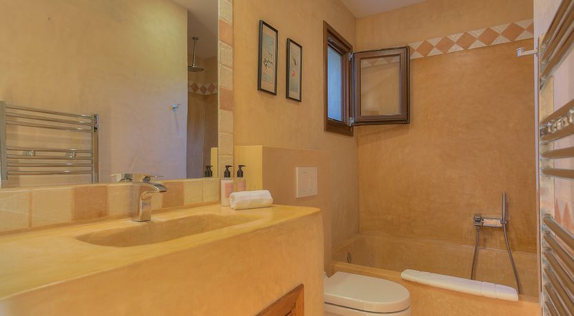 Photo of Piano & A View