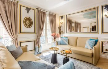 Champions of the Sky Holiday Home