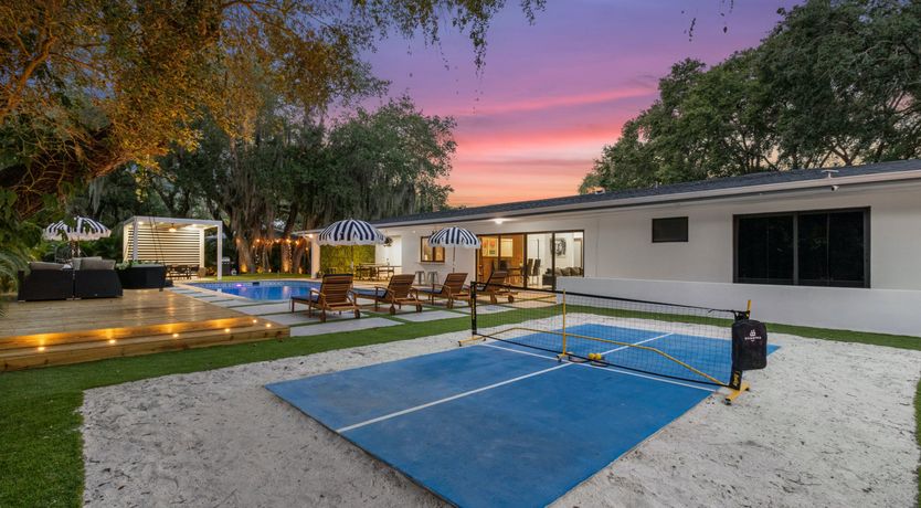 Photo of Palm Tree Playhouse