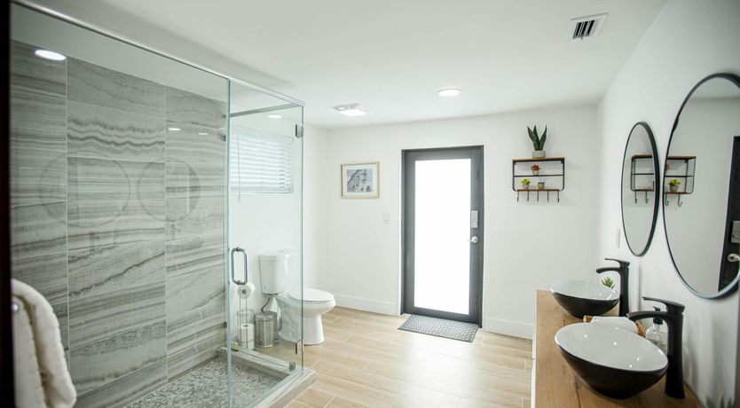 Photo of Courts & Currents