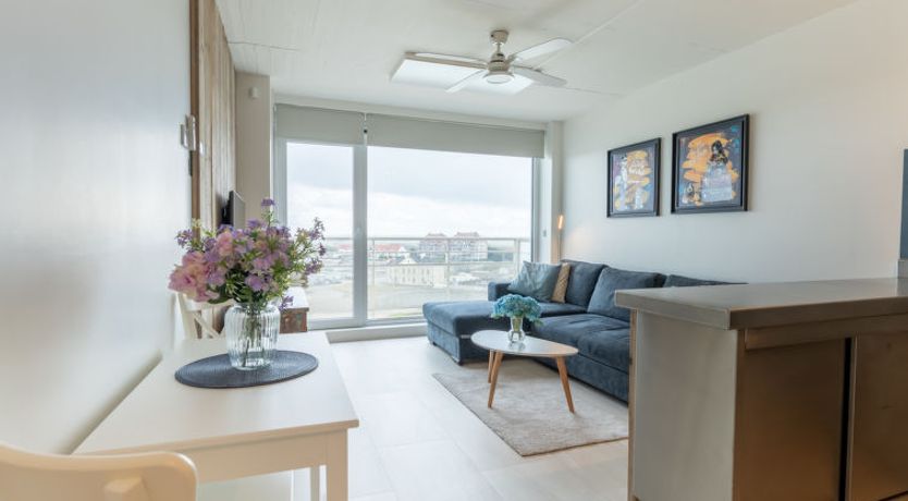 Photo of Anne I with harbour view