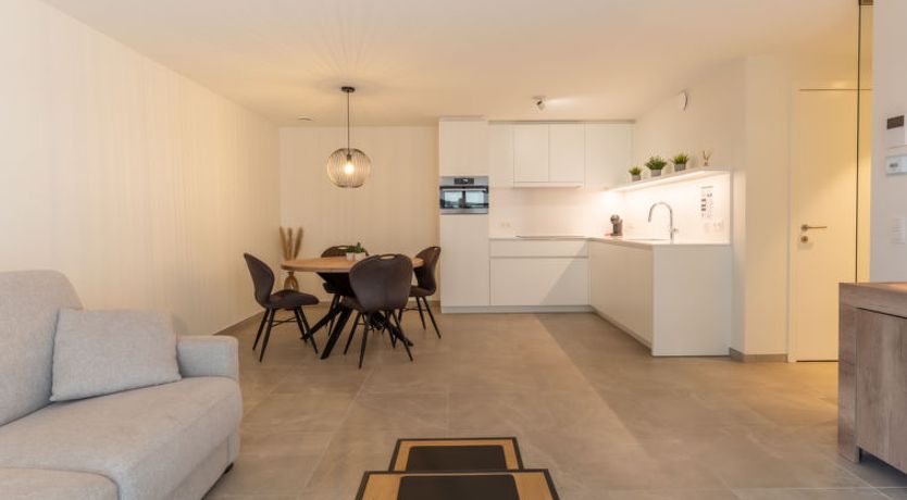 Photo of C-Dream I with lateral seaview