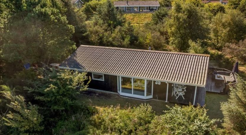 Photo of "Marisol" - 250m to the fjord