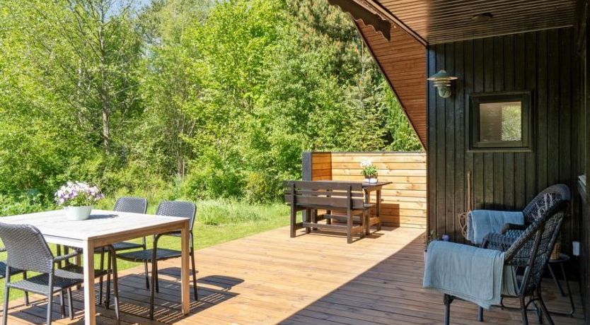 Photo of "Rui" - 1km from the sea