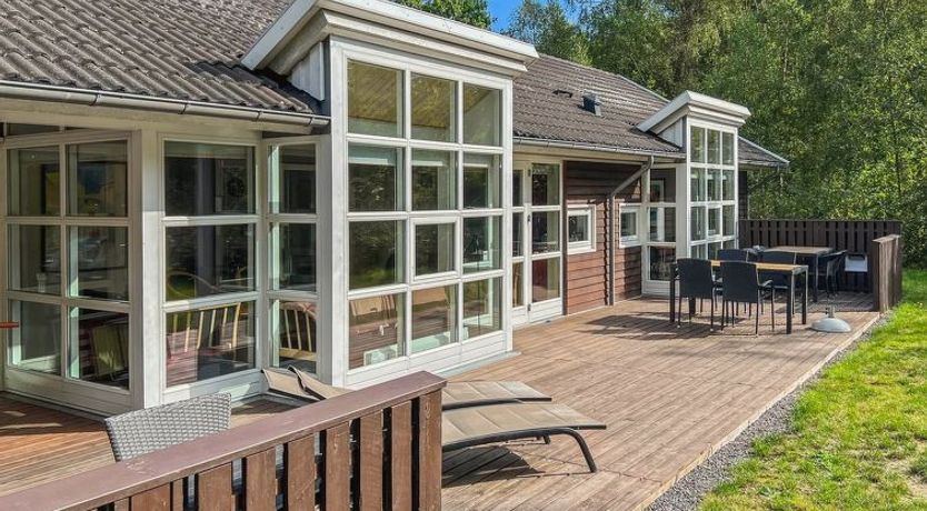 Photo of "Sebastian" - 600m from the sea