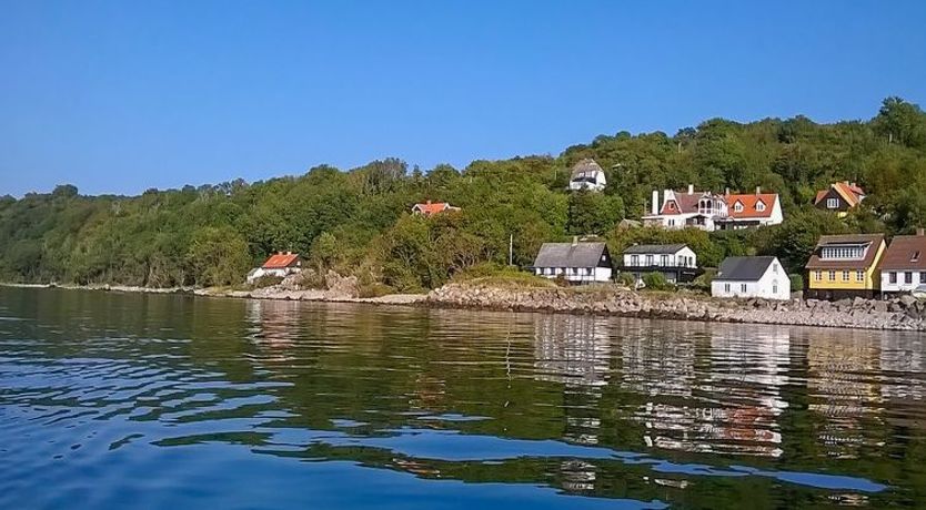 Photo of "Asgot" - 15m from the sea