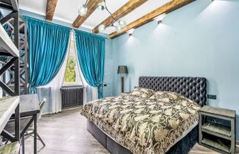 Carlsbad Suites Apartment 2 Holiday Home
