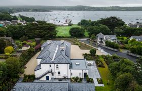 Photo of grove-house-schull-i87po