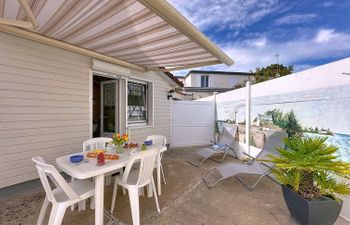 Les Coquillages Holiday Home