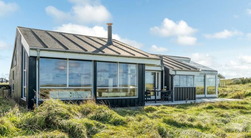 Photo of "Simona" - 300m from the sea