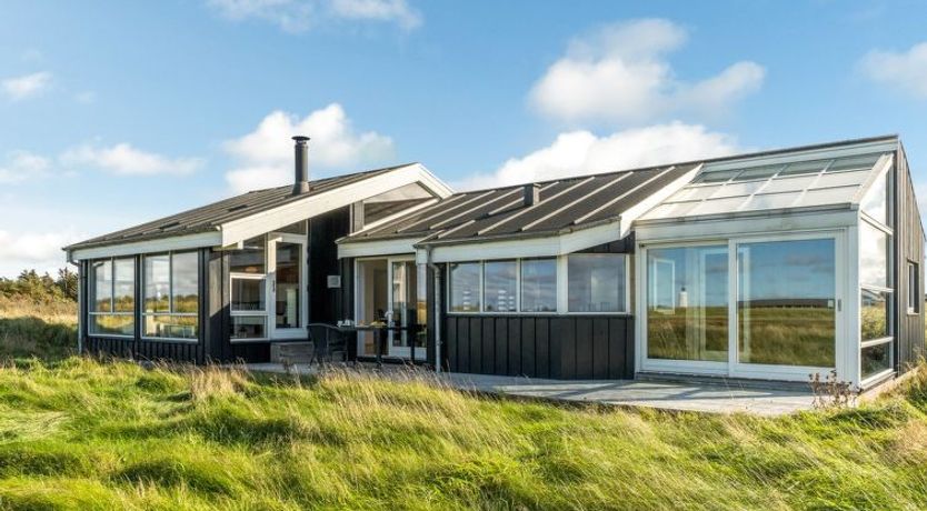 Photo of "Simona" - 300m from the sea