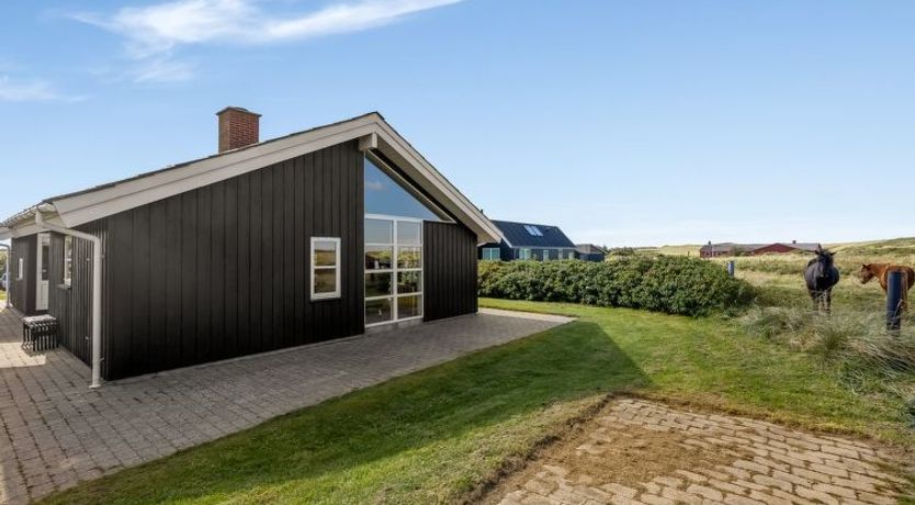 Photo of "Aiana" - 300m from the sea