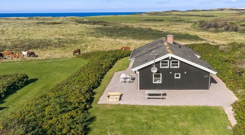 Photo of "Aiana" - 300m from the sea