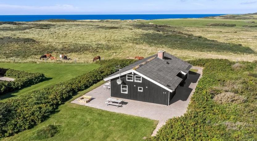 Photo of "Aiana" - 300m from the sea