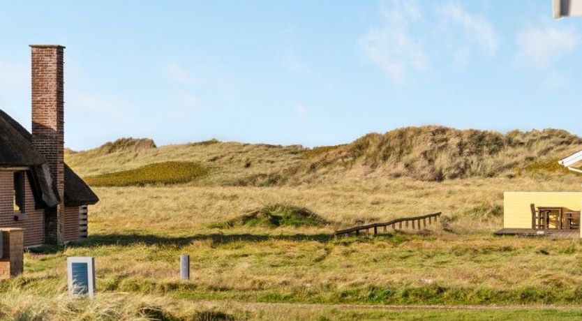 Photo of "Marissa" - 200m from the sea