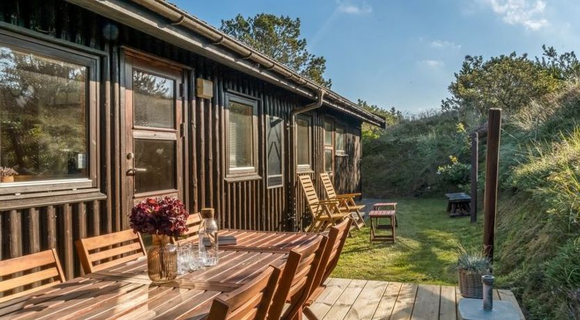 Photo of "Anneka" - 750m from the sea