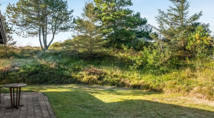 Photo of "Anneka" - 750m from the sea