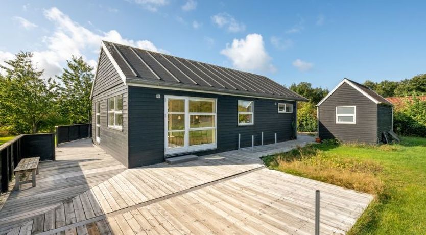 Photo of "Anja" - 550m to the fjord