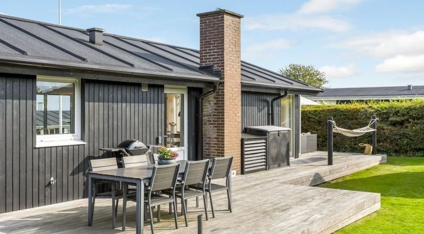 Photo of "Hubertina" - 75m from the sea