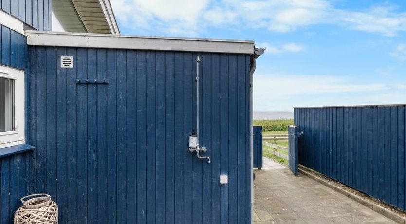 Photo of "Gertje" - 20m from the sea