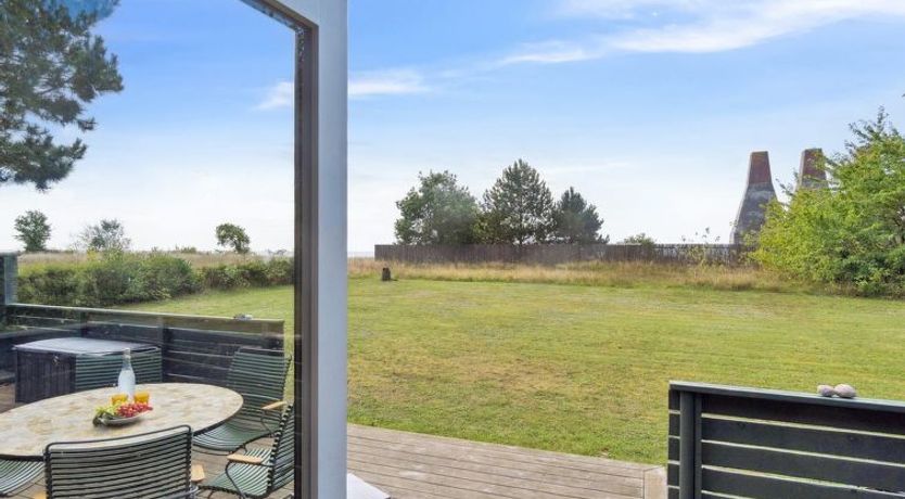 Photo of "Joon" - 100m from the sea