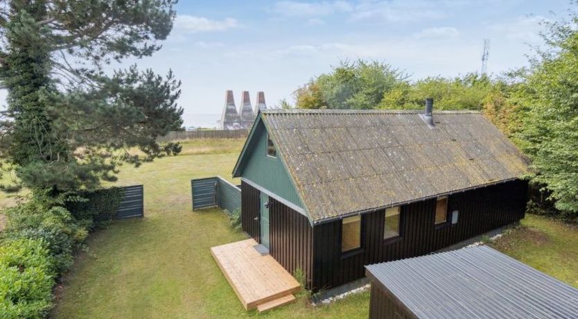 Photo of "Joon" - 100m from the sea