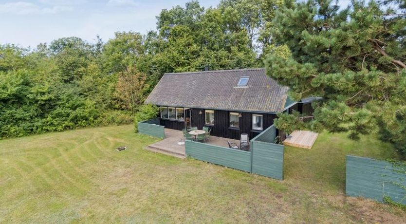 Photo of "Joon" - 100m from the sea