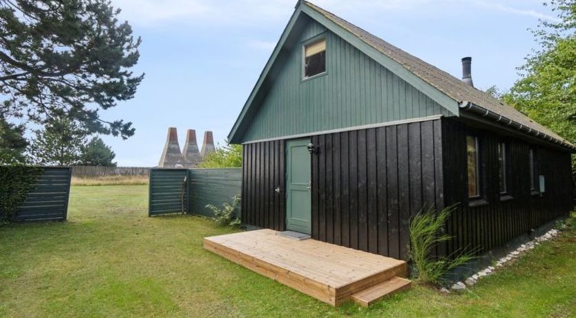 Photo of "Joon" - 100m from the sea