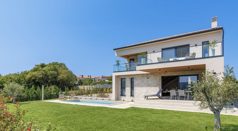 Photo of Casa Mayren Luxury Villa for 2