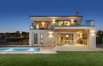 Casa Mayren Luxury Villa for 2 Holiday Home