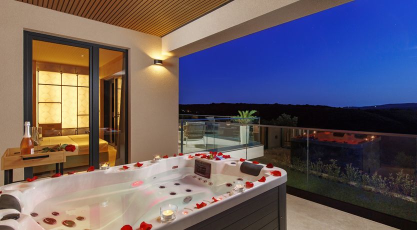 Photo of Casa Mayren Luxury Villa for 2