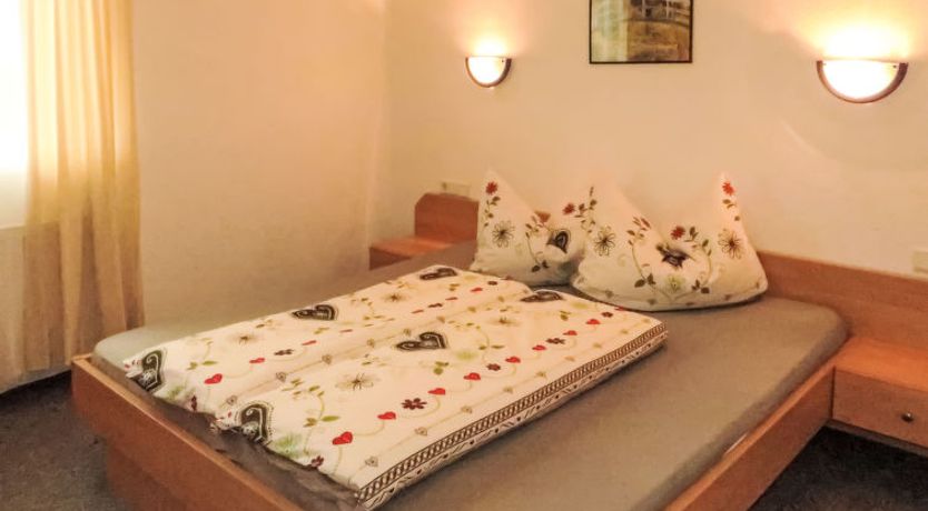 Photo of Kristall Apartment 2