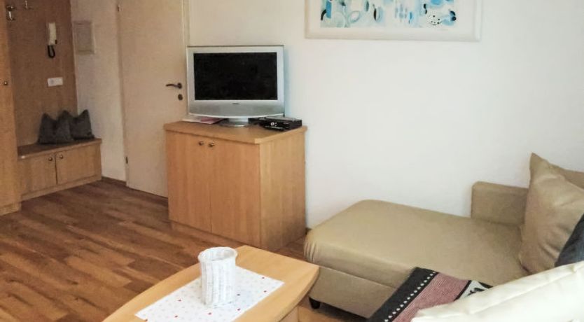 Photo of Kristall Apartment 2