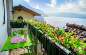 Photo of lake-comos-view