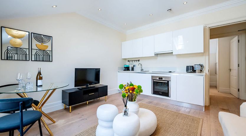 Photo of Mews Retreat