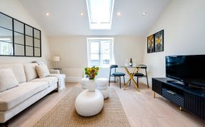 Photo of Mews Retreat
