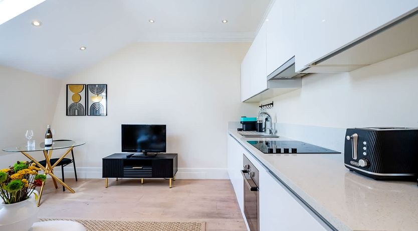 Photo of Mews Retreat