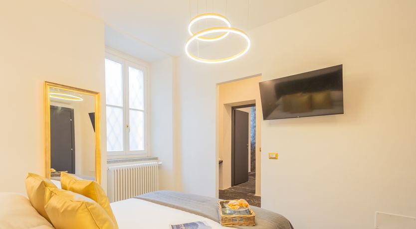 Photo of Como Central