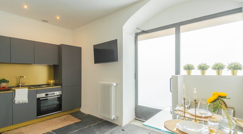 Photo of Como Central