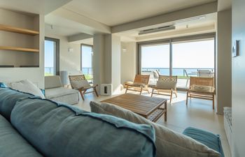 Pristine Oasis Holiday Home